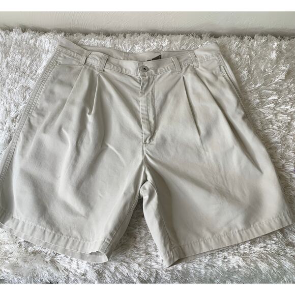 Calvin Klein Beige Sand Pleat Front Khaki Shorts Sz 36 100% Cotton - Picture 1 of 6